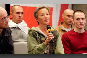 «На моих глазах люди сходили с ума». Пресс-конференция депортированных политзаключенных