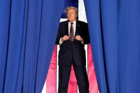 Здоров ли Трамп психически? The Guardian проанализировала необычное поведение президента США в 2025-м