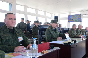 Цинизм дня. Как военные выгораживают Лукашенко, рисуя ему образ «голубя мира»