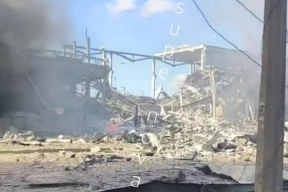 Война, 8 марта. В Донецке уничтожен склад боеприпасов на территории завода «Точмаш». Зеленский: «Планы Москвы не изменились»